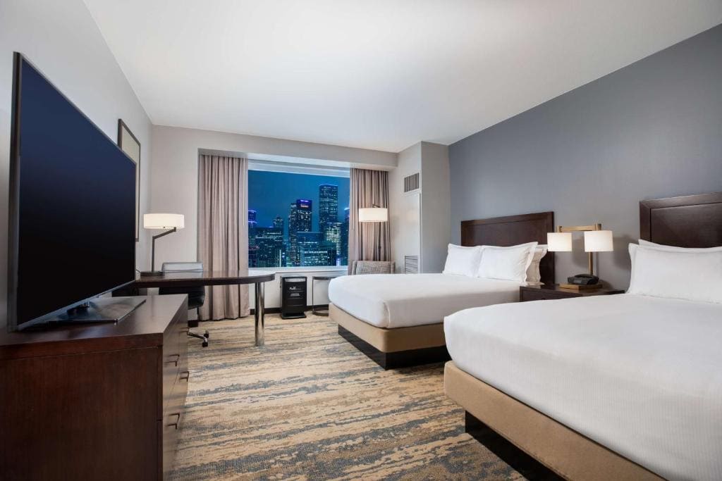 Queen Room with Two Queen Beds - Allergy Friendly room - Image 1
