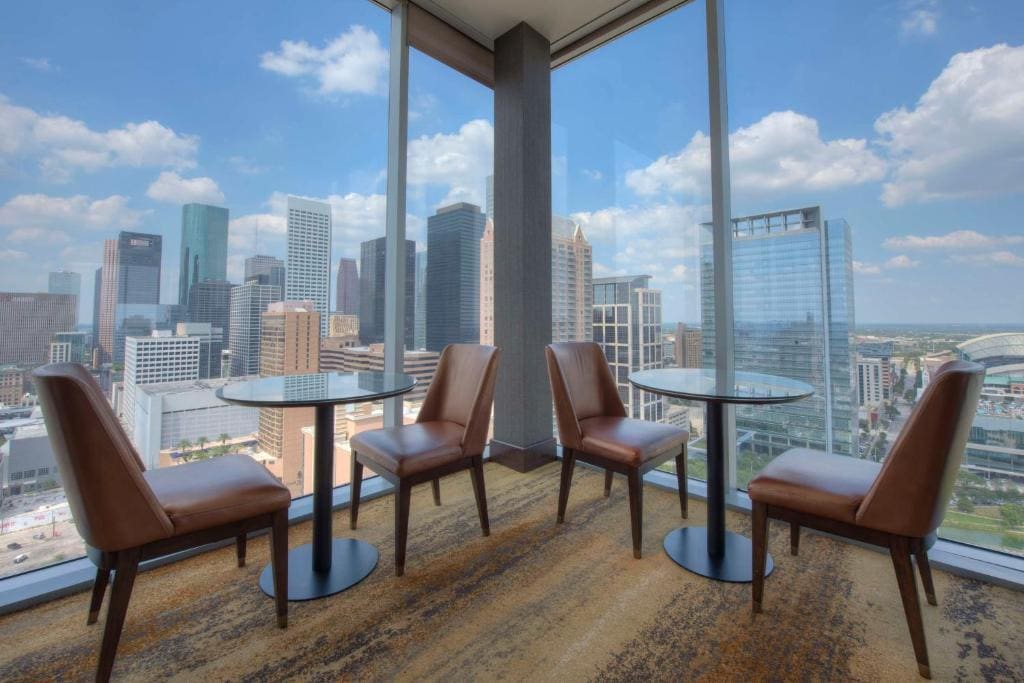 Executive King Room room - Image 3