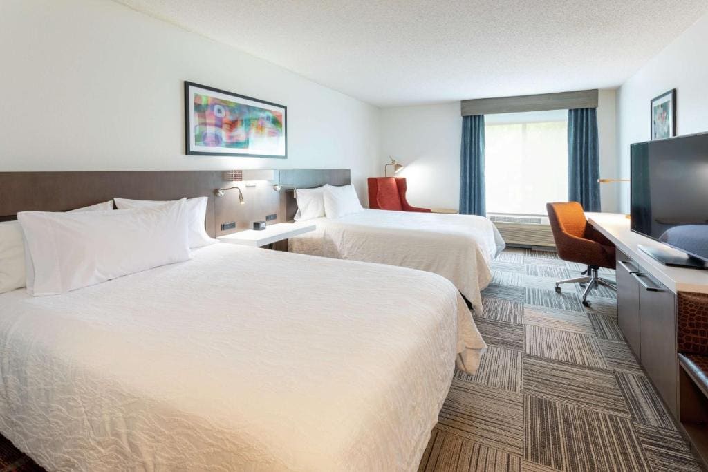 Queen Room with Two Queen Beds room - Image 1