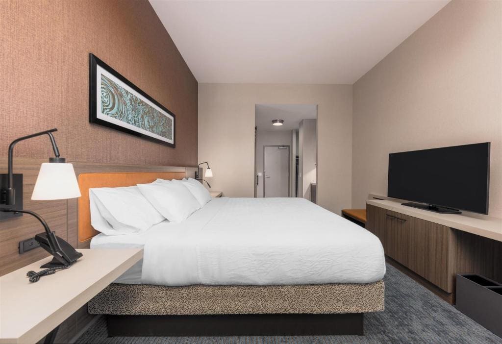 King Room with City View room - Image 1