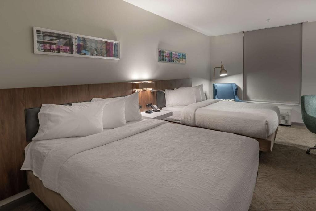 Queen Room with Two Queen Beds room - Image 1