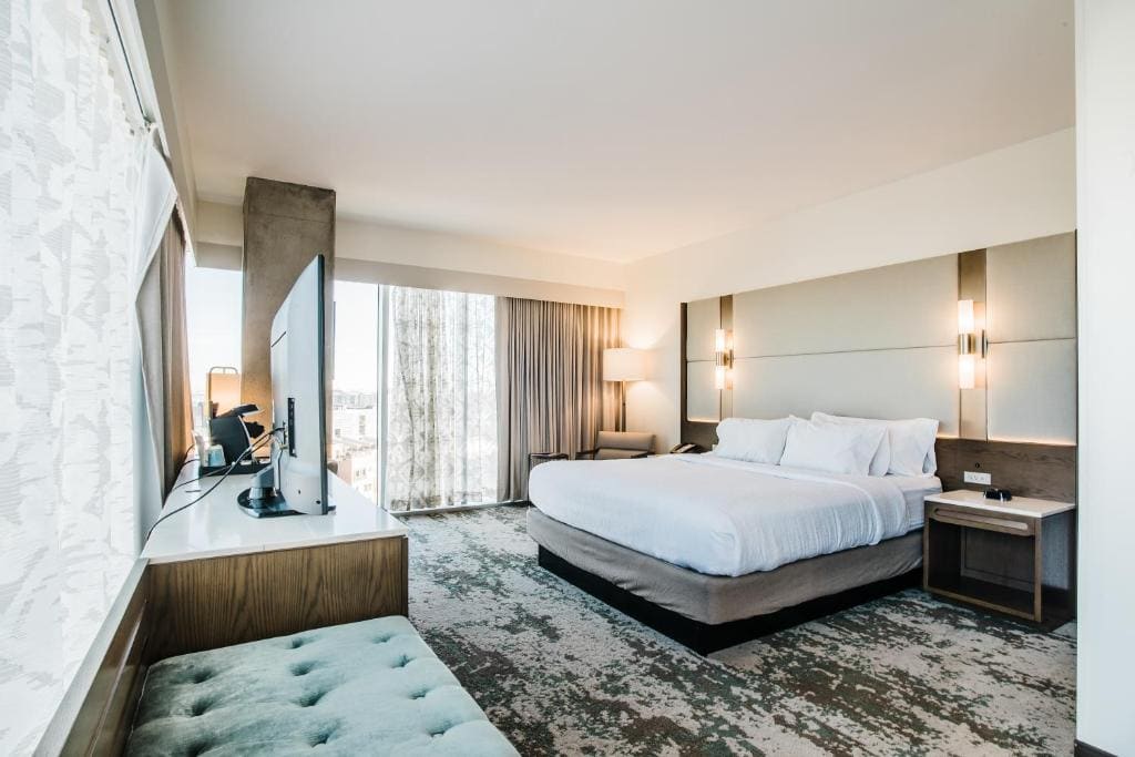 Premium Corner King Room with In-Room Drinks and Snacks room - Image 1
