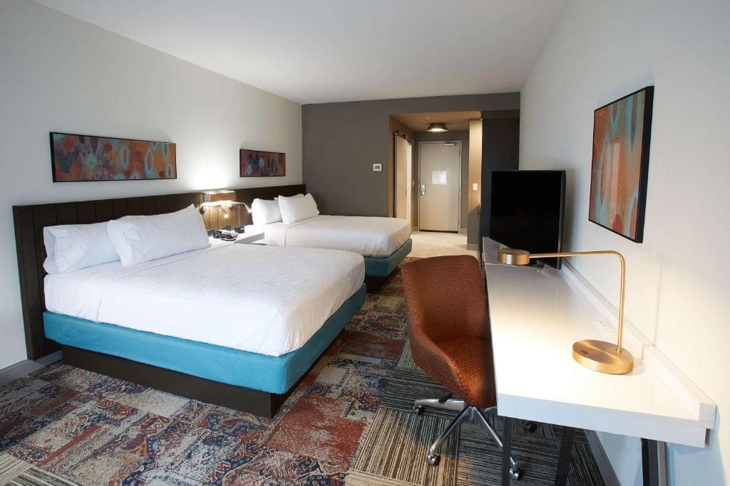 Queen Room with Two Queen Beds room - Image 1
