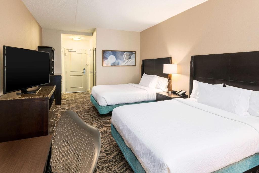 Queen Room with Two Queen Beds room - Image 1