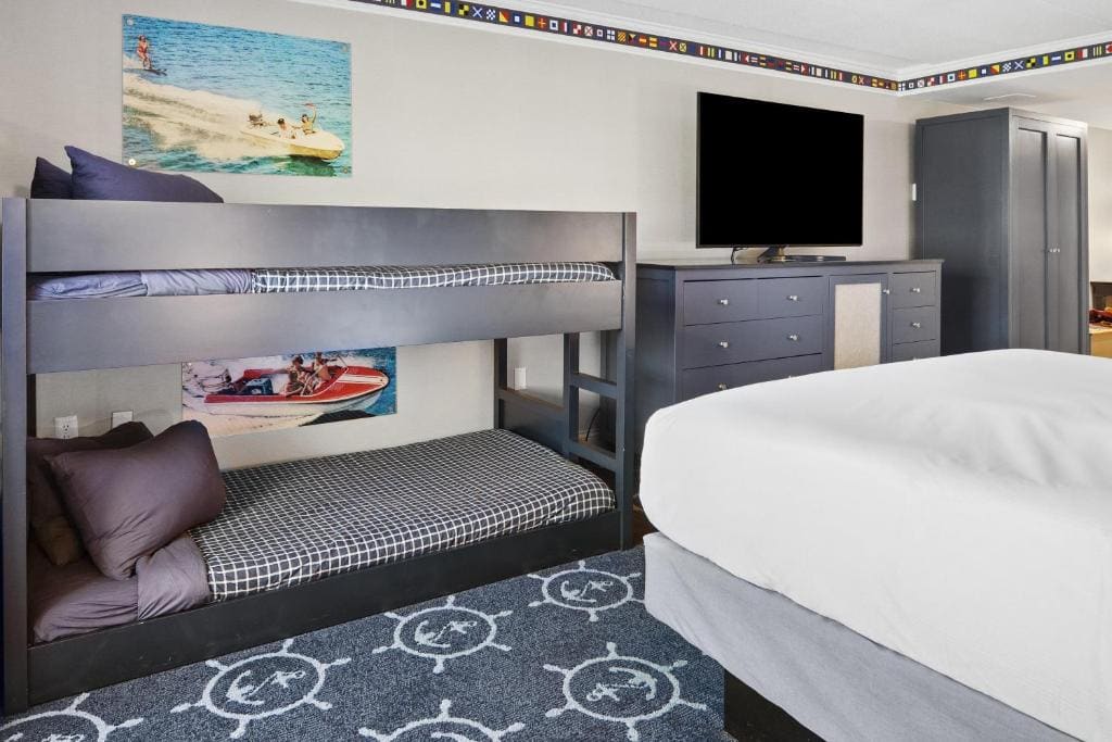 Family Room with One King Bed and One Set of Bunk Beds room - Image 2