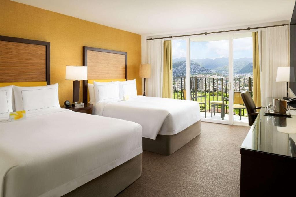 Premium Queen Room with Two Queen Beds and Mountain View room - Image 1