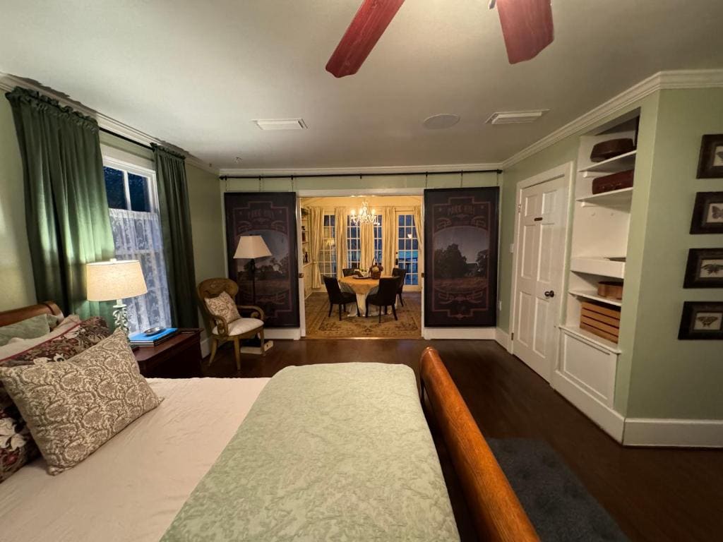 Deluxe King Studio room - Image 1
