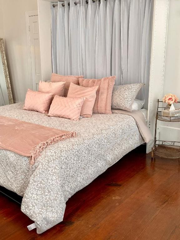 King Suite room - Image 3