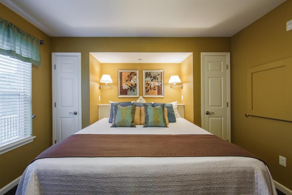One Bedroom Villa room - Image 3
