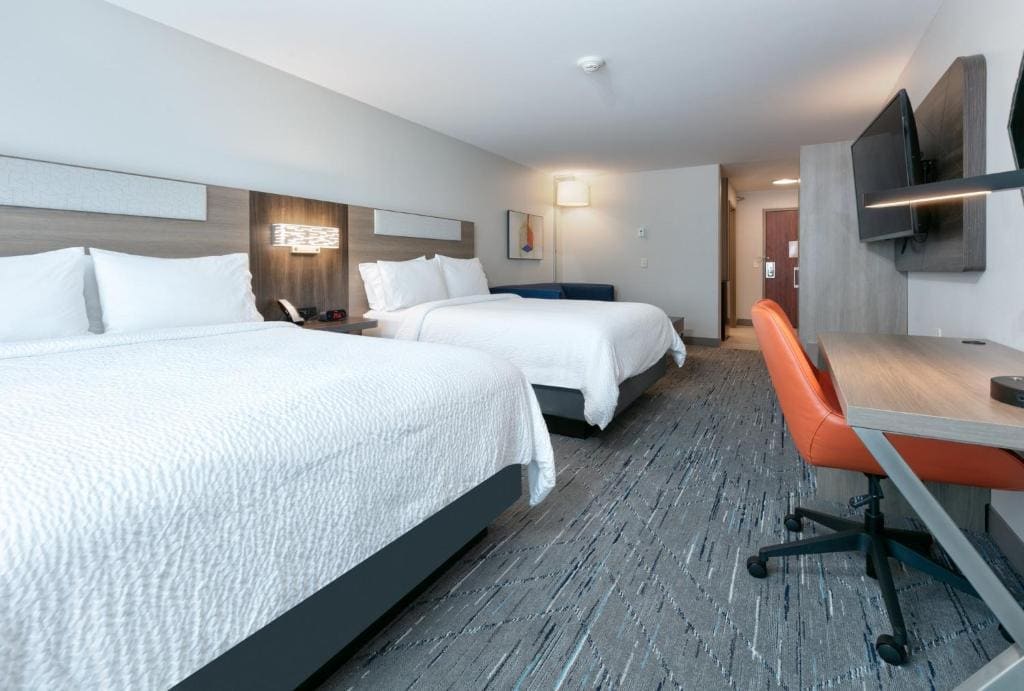 Suite with Two Beds - Non-Smoking room - Image 1