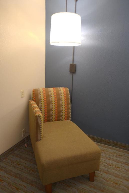 Standard King Room room - Image 2