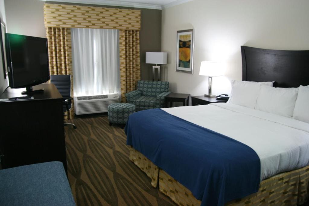 King Room - Disability Access room - Image 1