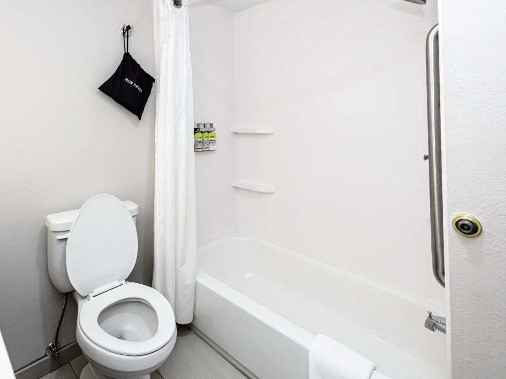 Standard Room room - Image 3