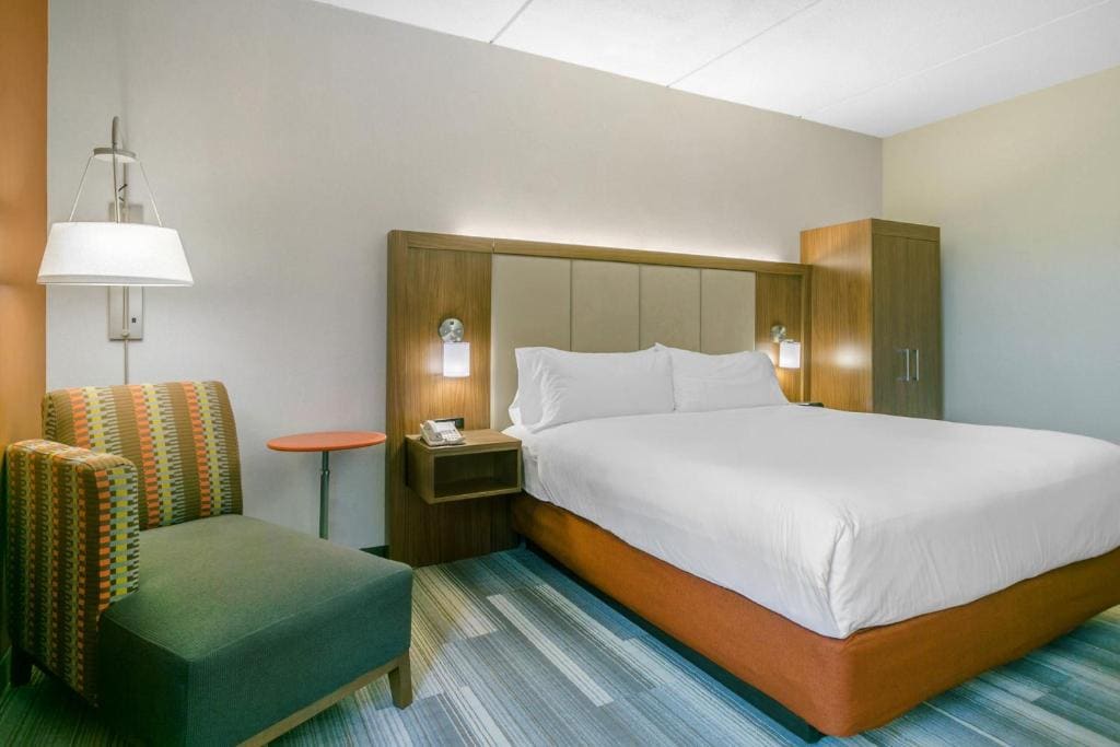 Standard King Room room - Image 1