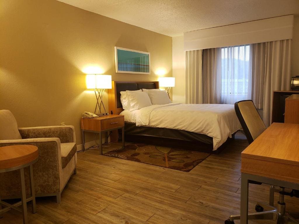 Standard Queen Room room - Image 1