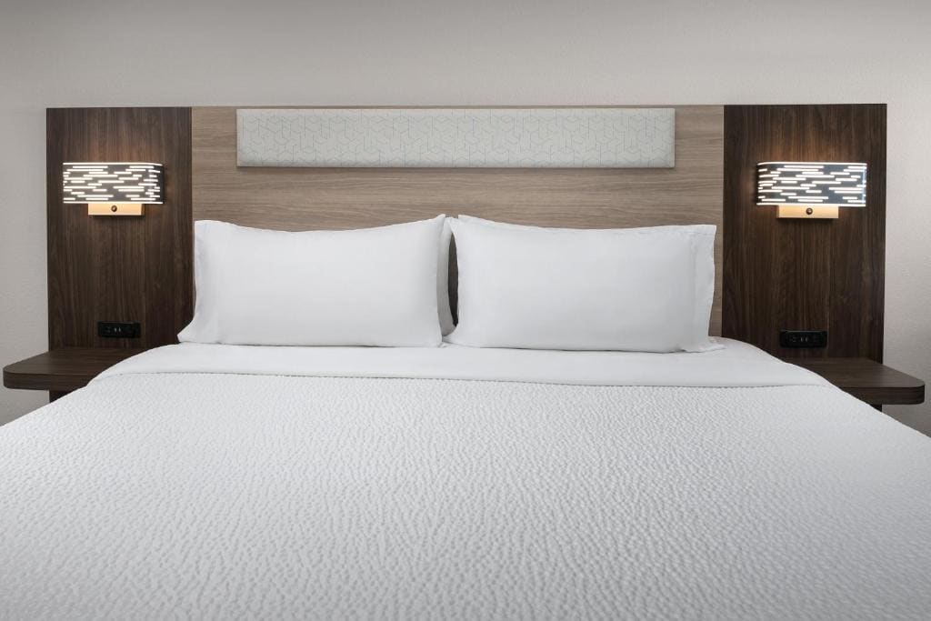 Standard King Room room - Image 1