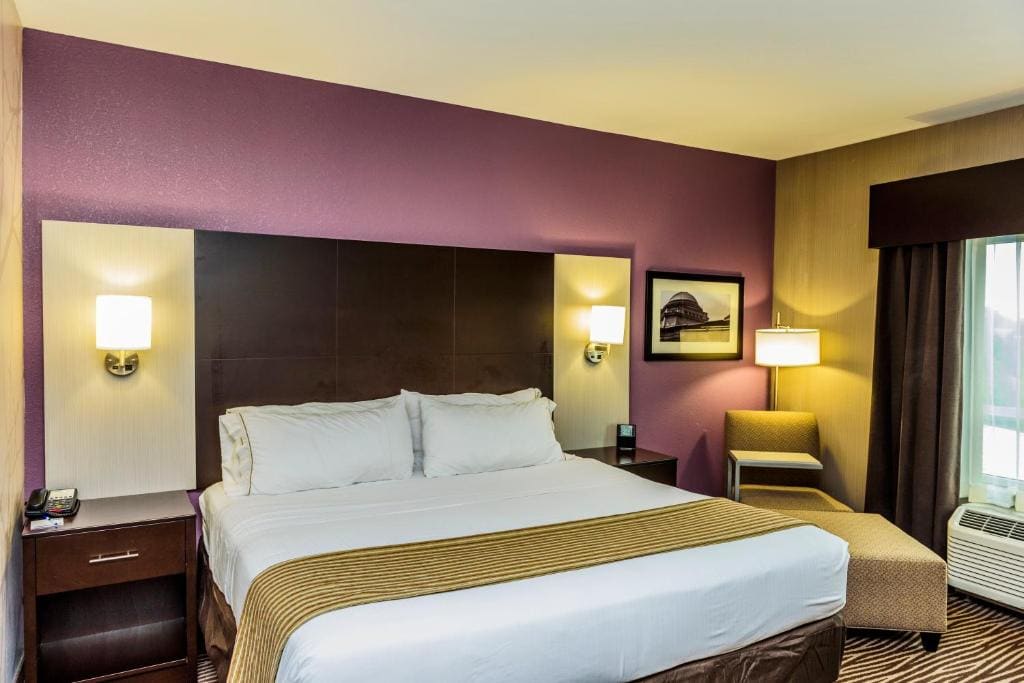 Standard King Room room - Image 1