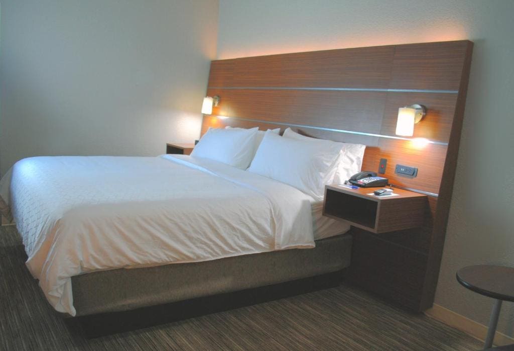 Executive King Room - Non-Smoking room - Image 1