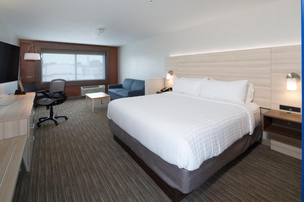 King Suite room - Image 1
