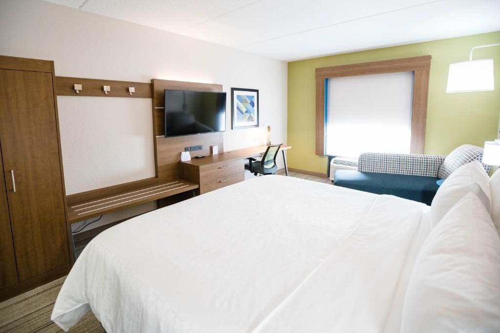 Standard King Room room - Image 1