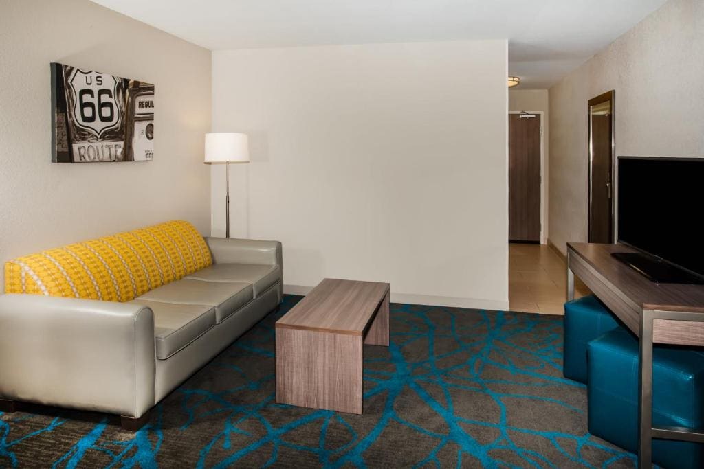 King Suite with Sofa Bed room - Image 1