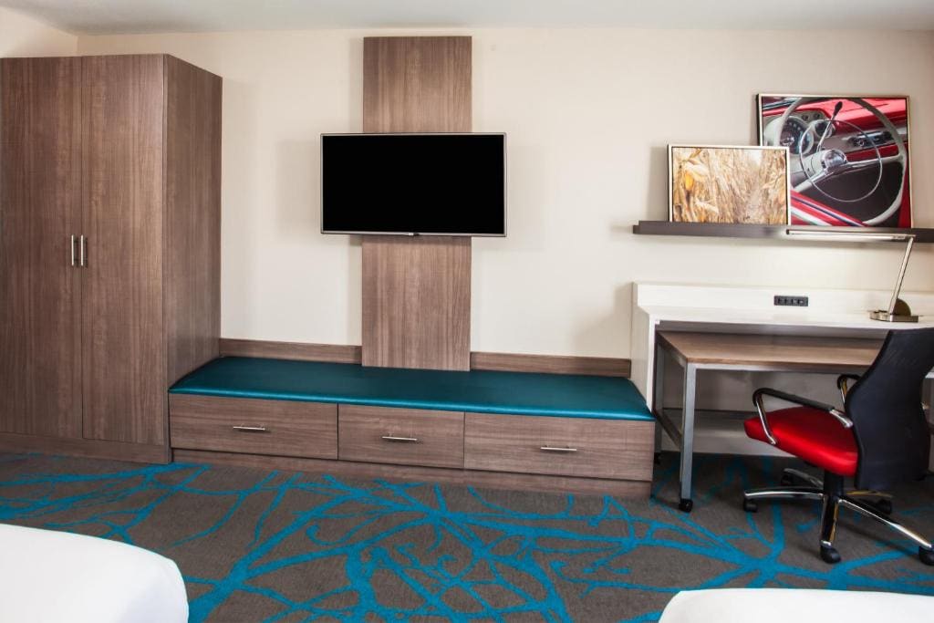 Standard King Room room - Image 2