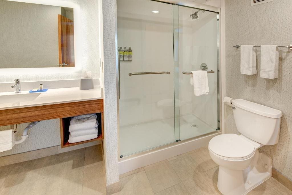 Executive Suite - Non-Smoking room - Image 2