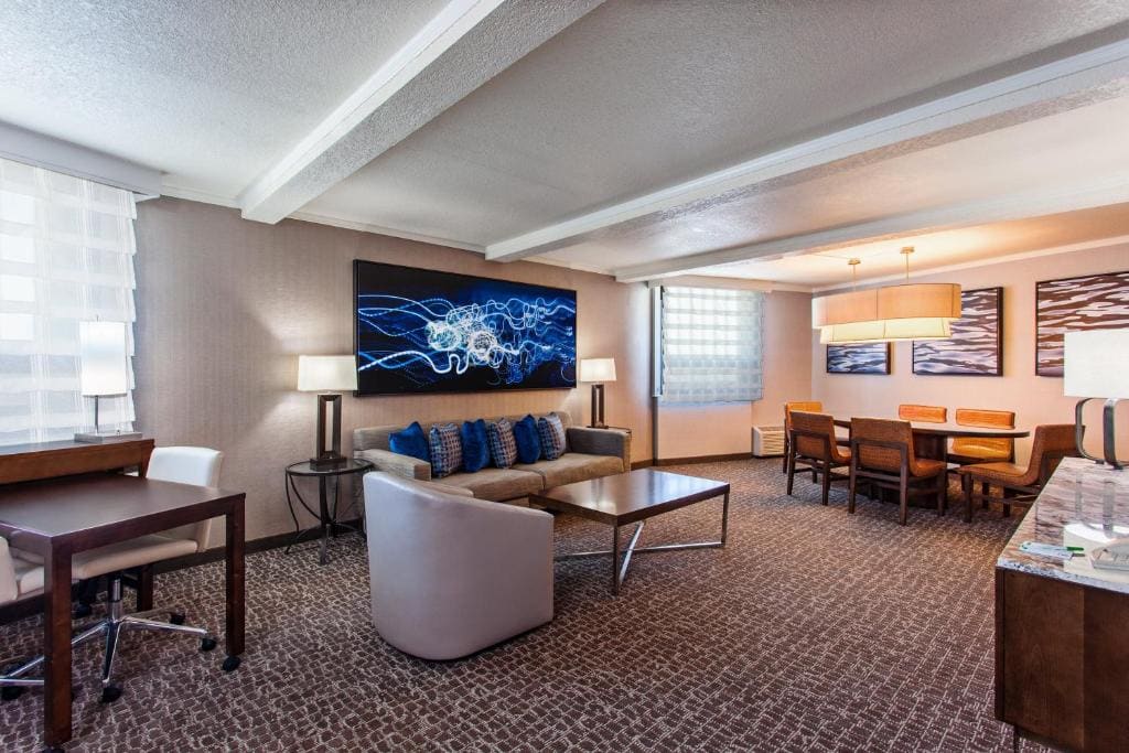 King Suite room - Image 1
