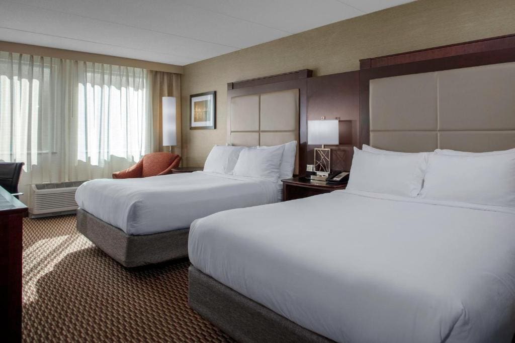 Standard Room with Two Queen Beds room - Image 1
