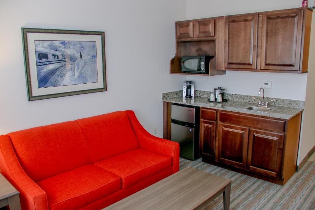 King Suite room - Image 3