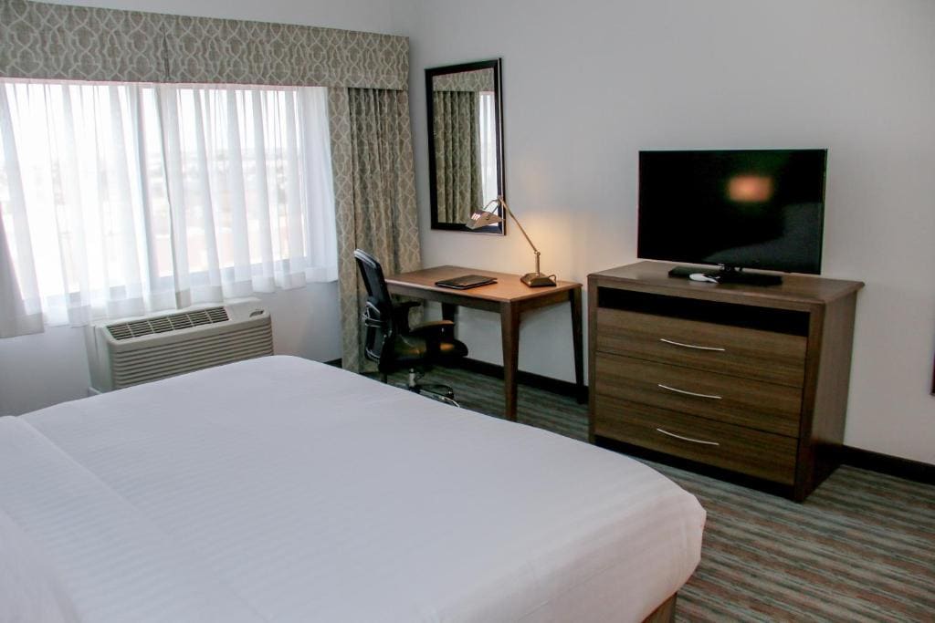 Standard King Room room - Image 1