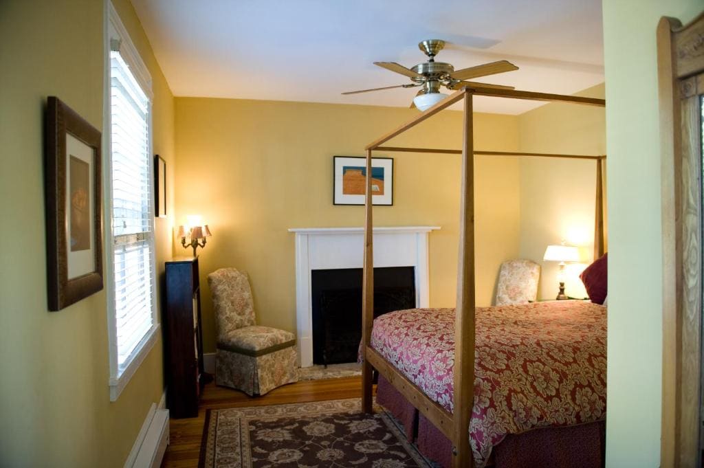 Queen Room - Disability Access room - Image 3