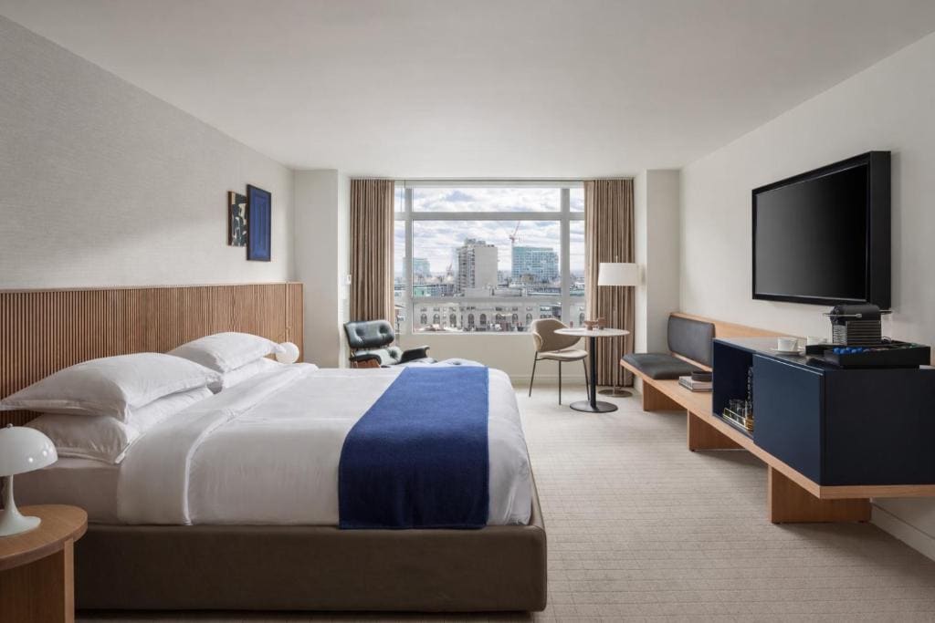Premium King City View room - Image 1