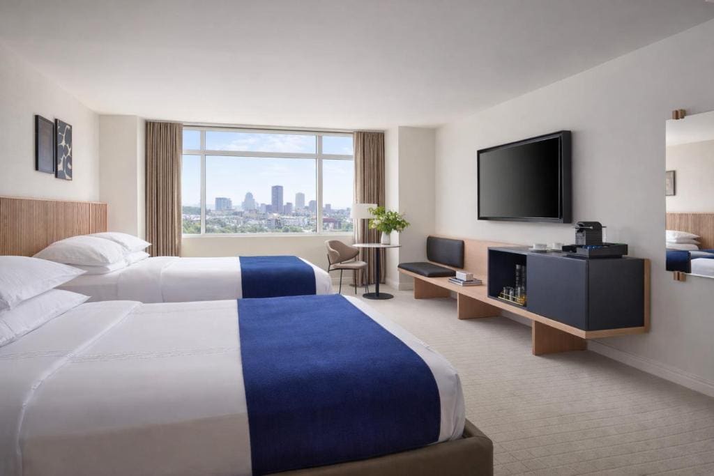 Premium Queen Room with Two Queen Beds and City View room - Image 3