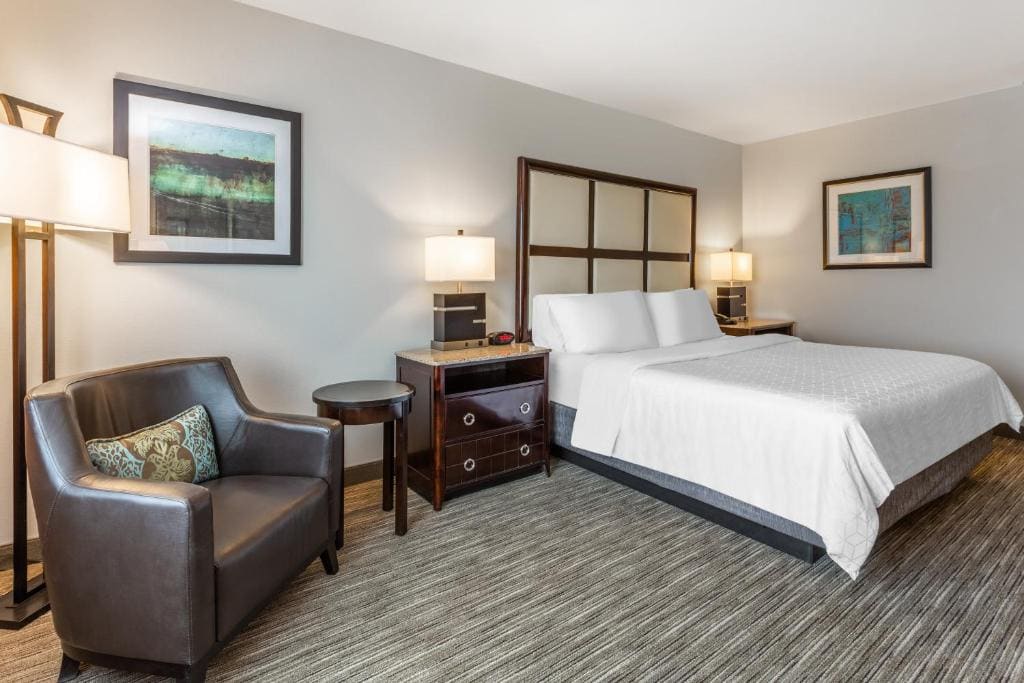 Standard King Room room - Image 1