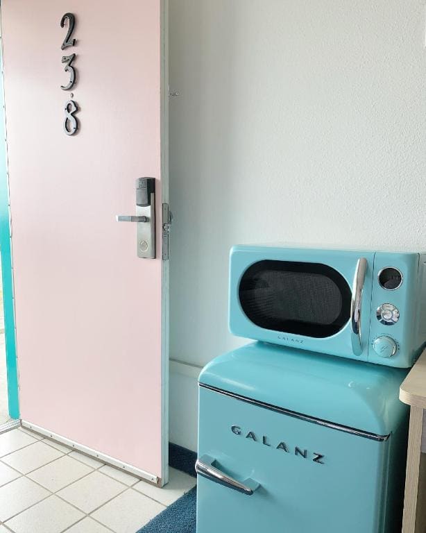 King Room - Non-Smoking room - Image 1