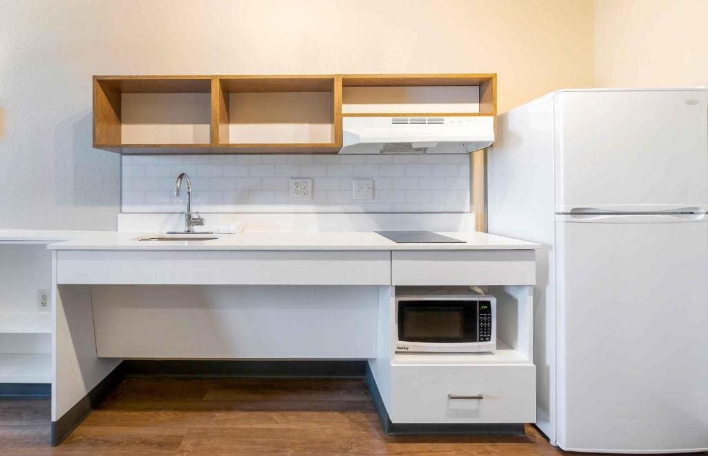 Studio with 2 Double Beds - Disability Access - Non-Smoking room - Image 1