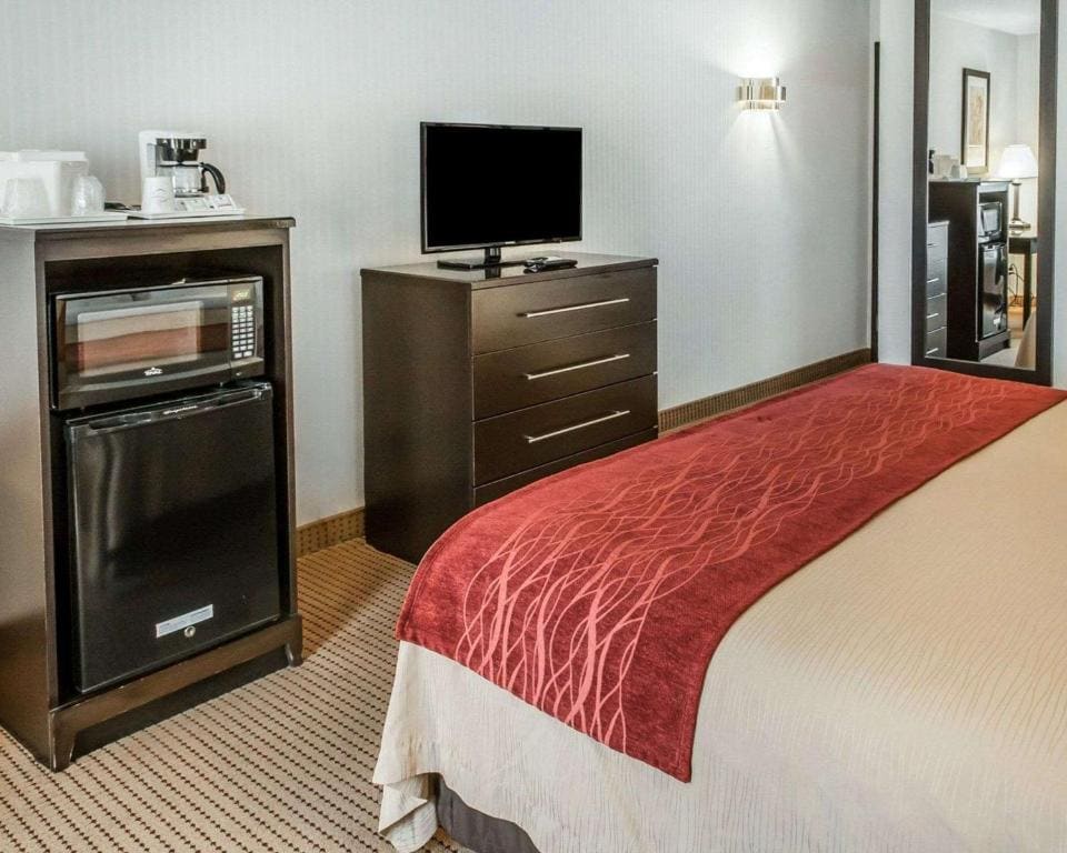 King Room - Non-Smoking room - Image 2