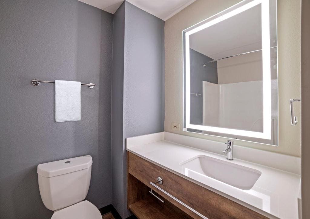 Queen Studio - Non-Smoking room - Image 1