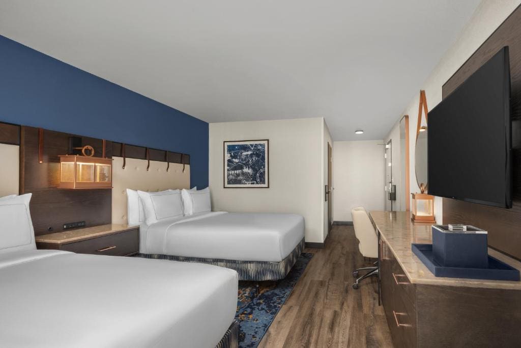 Queen Room with Two Queen Beds room - Image 1
