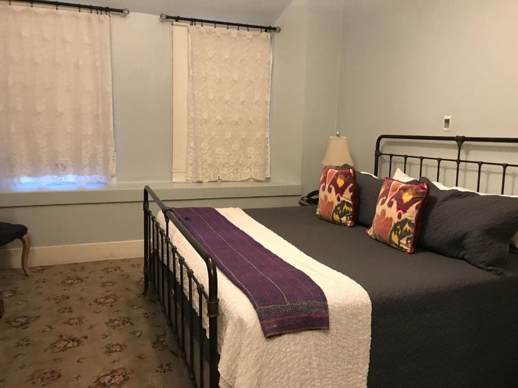 Double Room with Bathroom room - Image 1
