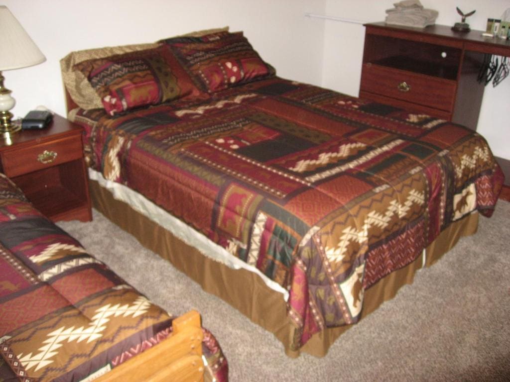 Deluxe Queen Room room - Image 1