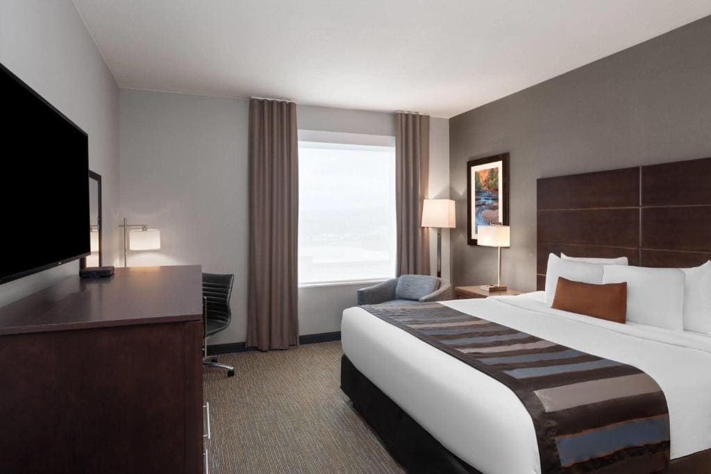 King Room - Non-Smoking room - Image 1