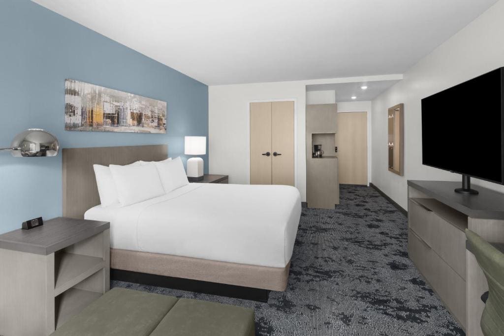 Den Queen Room room - Image 3