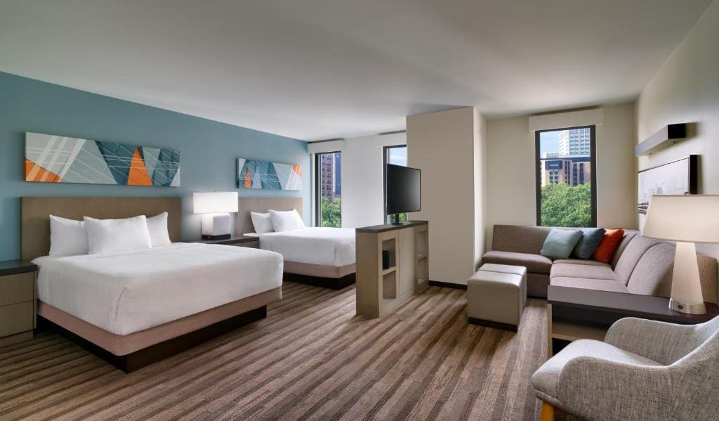 Studio Suite with Two Queen Beds and Kitchen room - Image 1