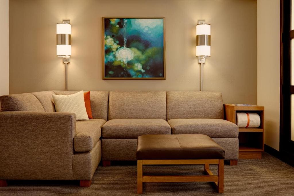 Double Room with Two Double Beds and Sofa Bed room - Image 3