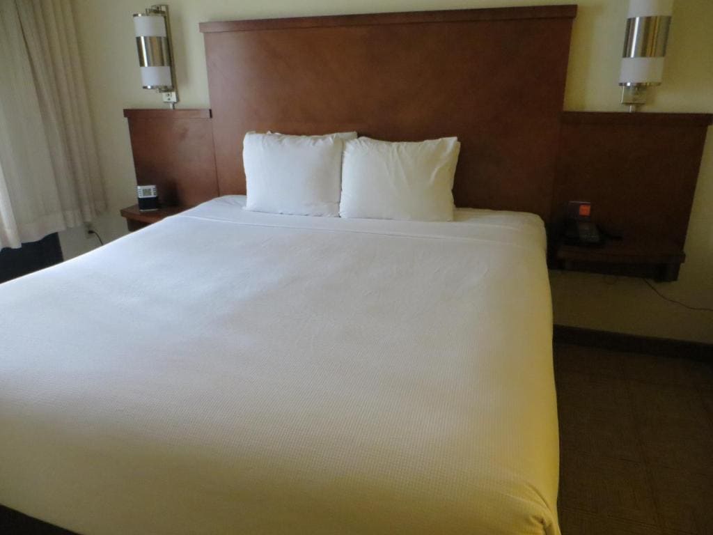 King Room with Sofa Bed - High Floor room - Image 3