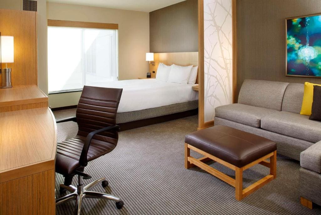King Room with Sofa Bed room - Image 2