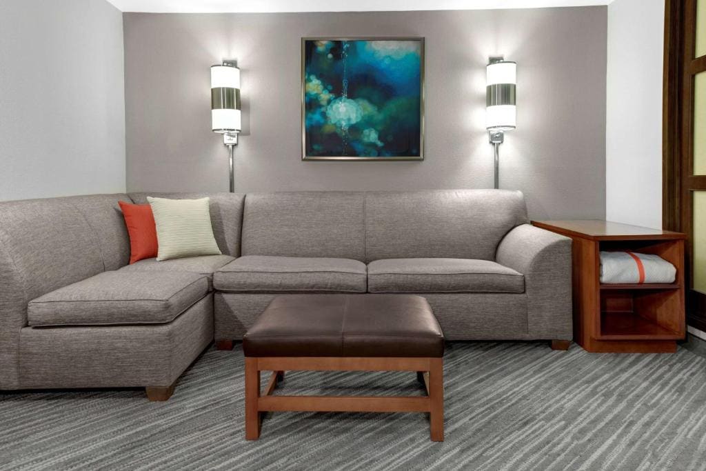 King Room with Sofa Bed room - Image 1