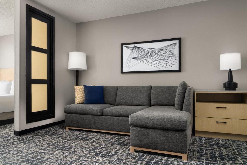 King Room with Sofa Bed room - Image 2